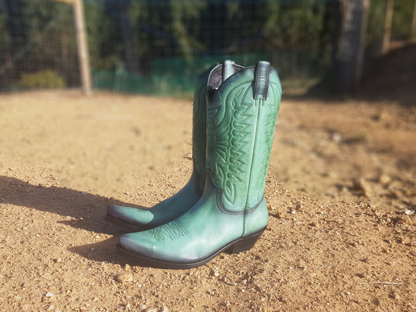 Women's and men's Cowboy boots in eco-friendly green leather