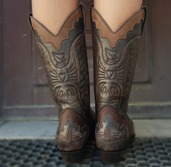 Men's and women's Cowboy boots in brown and shiny silver gray