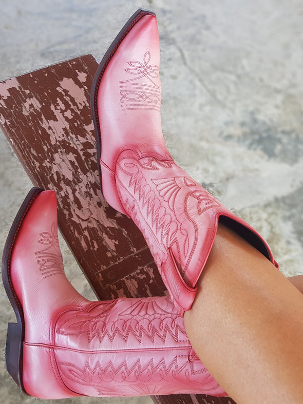 Very feminine barbie pink women's boots Cowboy made of handcrafted leather